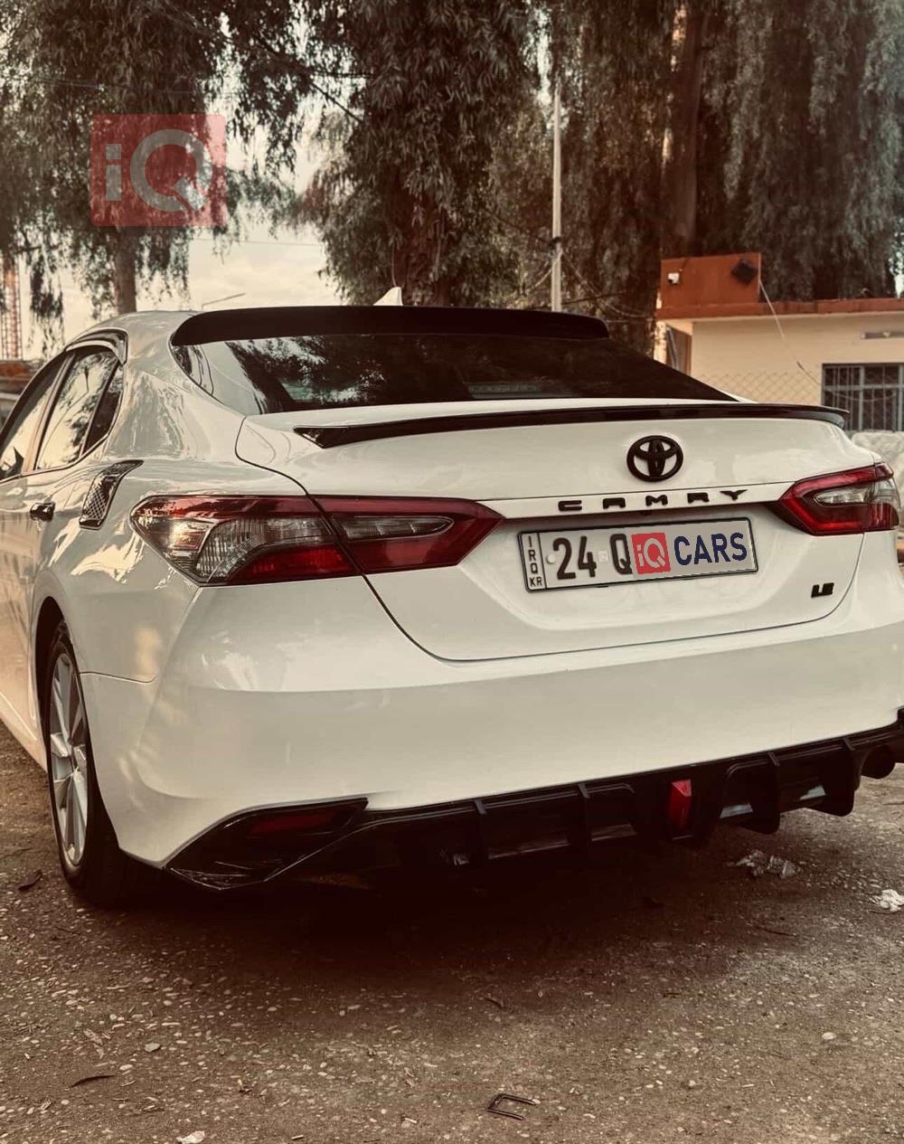 تۆیۆتا کامری